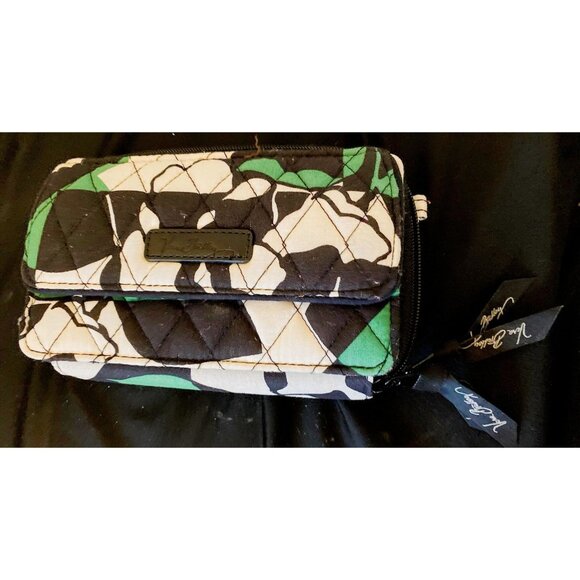 Vera Bradley Quilted Wallet – Black, White & Green Floral - Picture 2 of 6